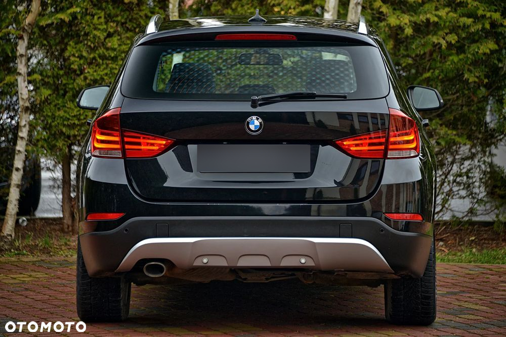 BMW X1 xDrive20d xLine - 4