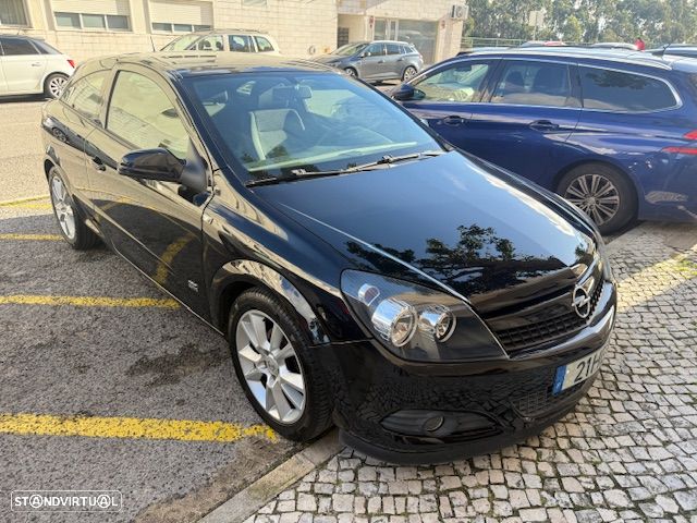 Opel Astra GTC 1.4 - 9
