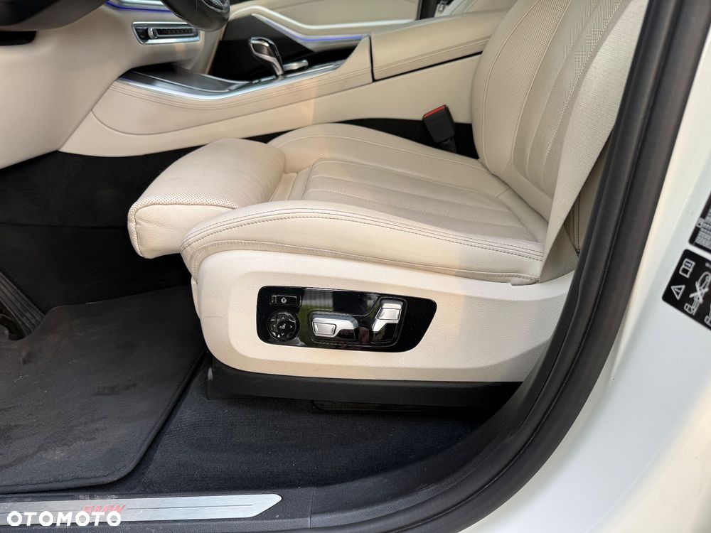 BMW X5 xDrive30d - 20