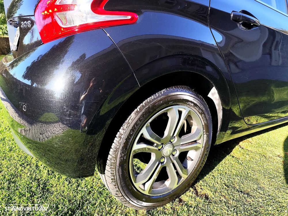 Peugeot 208 1.4 HDi Allure - 15