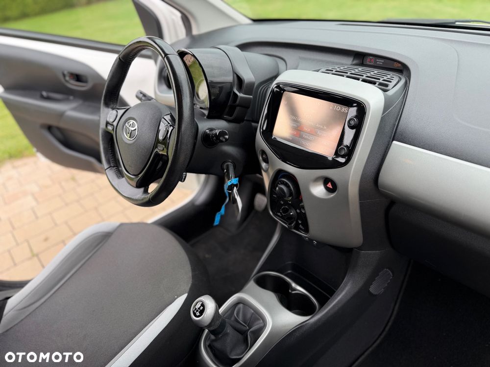 Toyota Aygo x-cite Style Selection - 22