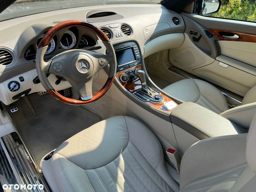 Mercedes-Benz SL 500 - 18