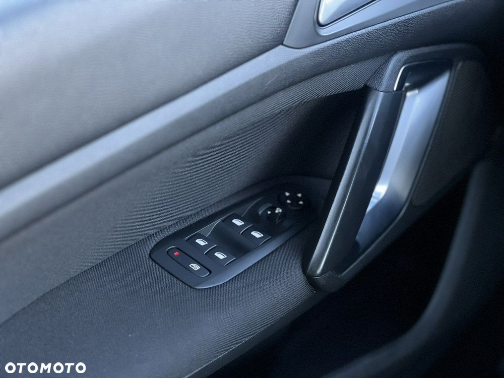 Peugeot 308 1.5 BlueHDi Active Pack Business S&S - 34