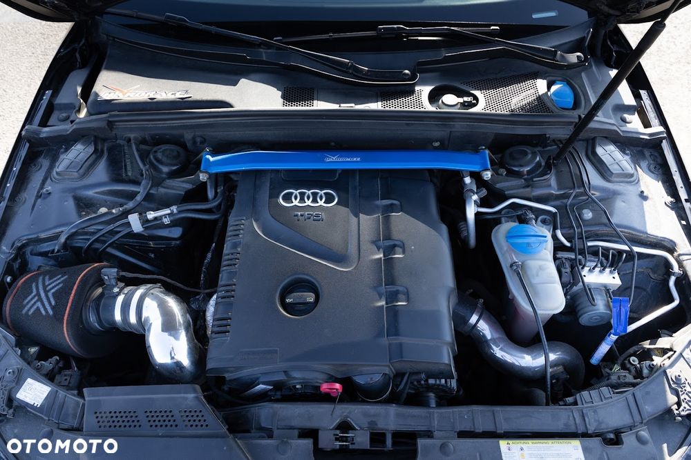 Audi A4 Limousine - 14