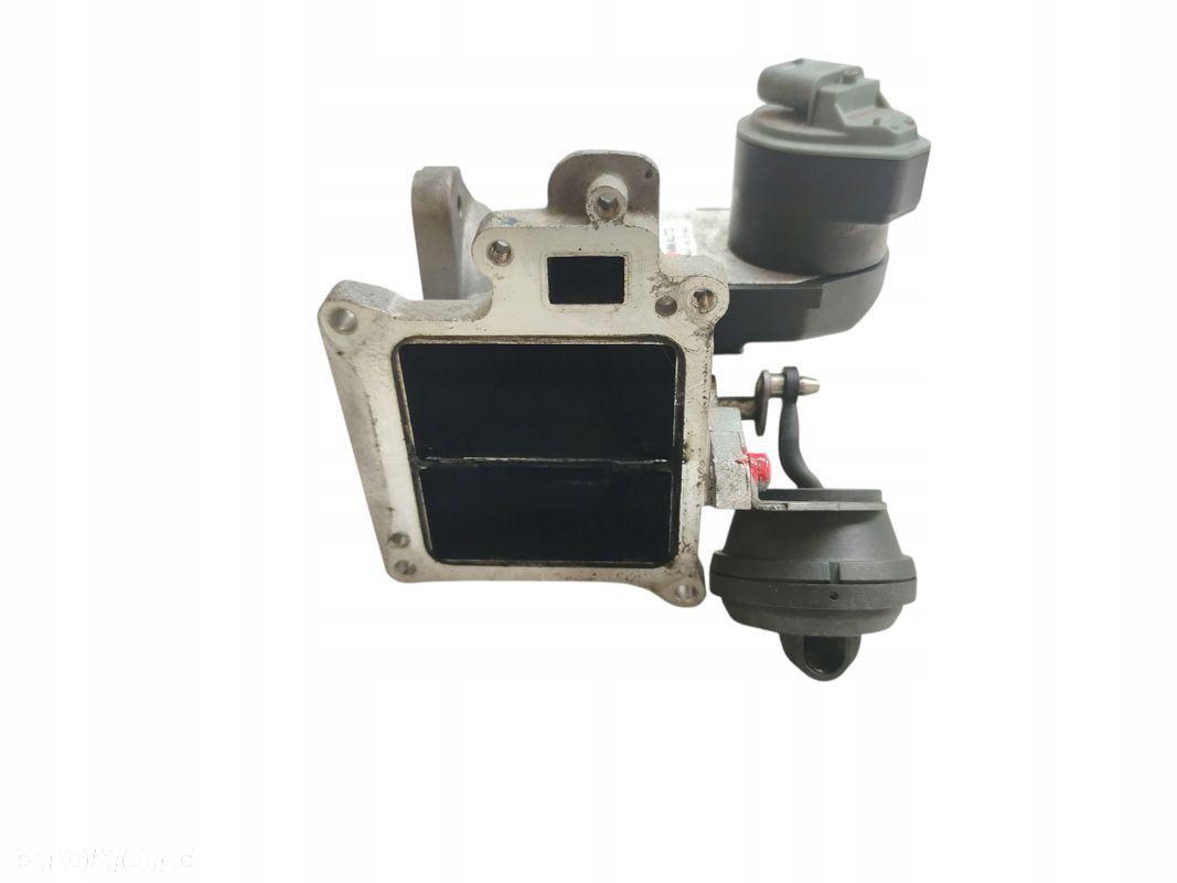 ZAWÓR EGR VOLVO V40 II S60 II S80 II V60 XC60 II XC70 II D2 D3 D4 31422119 - 4