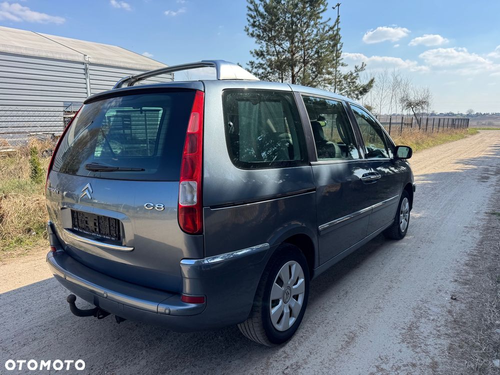 Citroën C8 2.0 16V Confort - 10