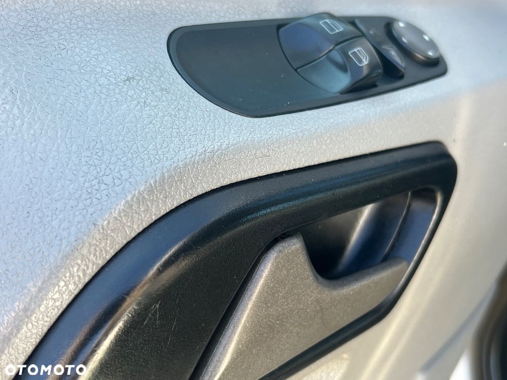 Volkswagen Crafter - 10