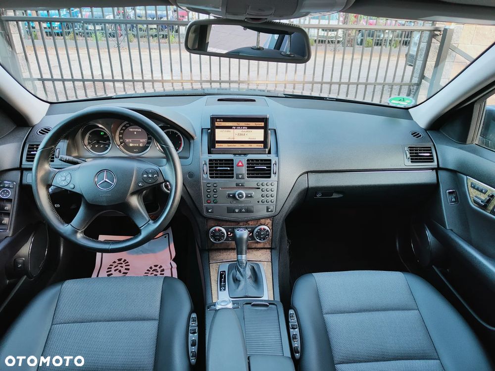 Mercedes-Benz Klasa C 350 CDI DPF 4Matic 7G-TRONIC Avantgarde - 7