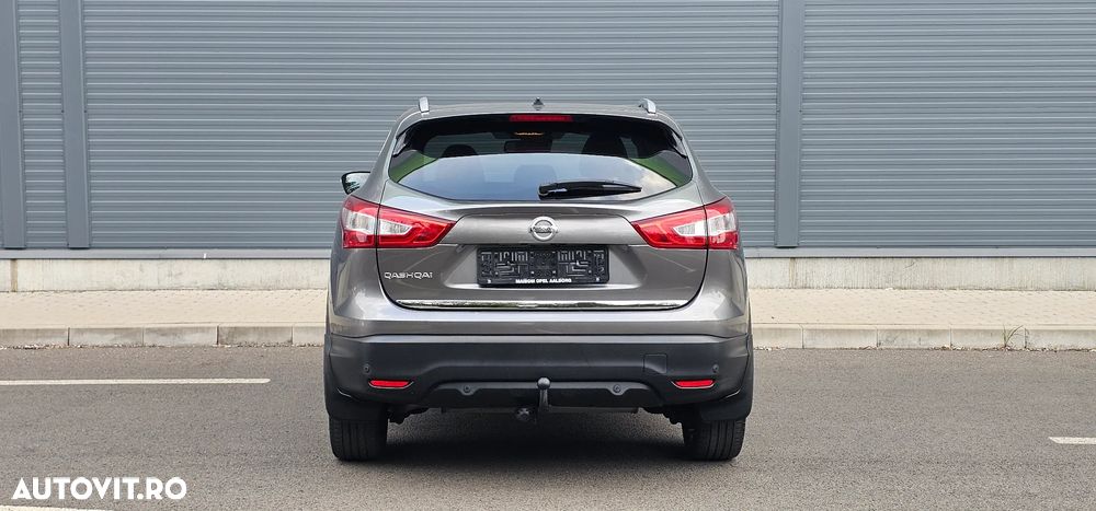 Nissan Qashqai 1.6 DCI Xtronic TEKNA - 23