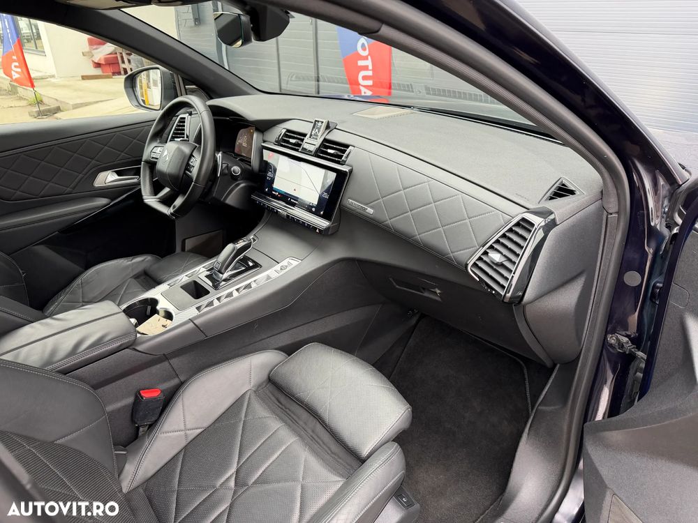 DS Automobiles DS 7 Crossback - 15
