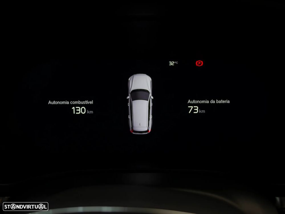 Volvo V60 2.0 T6 AWD TE Essential - 23