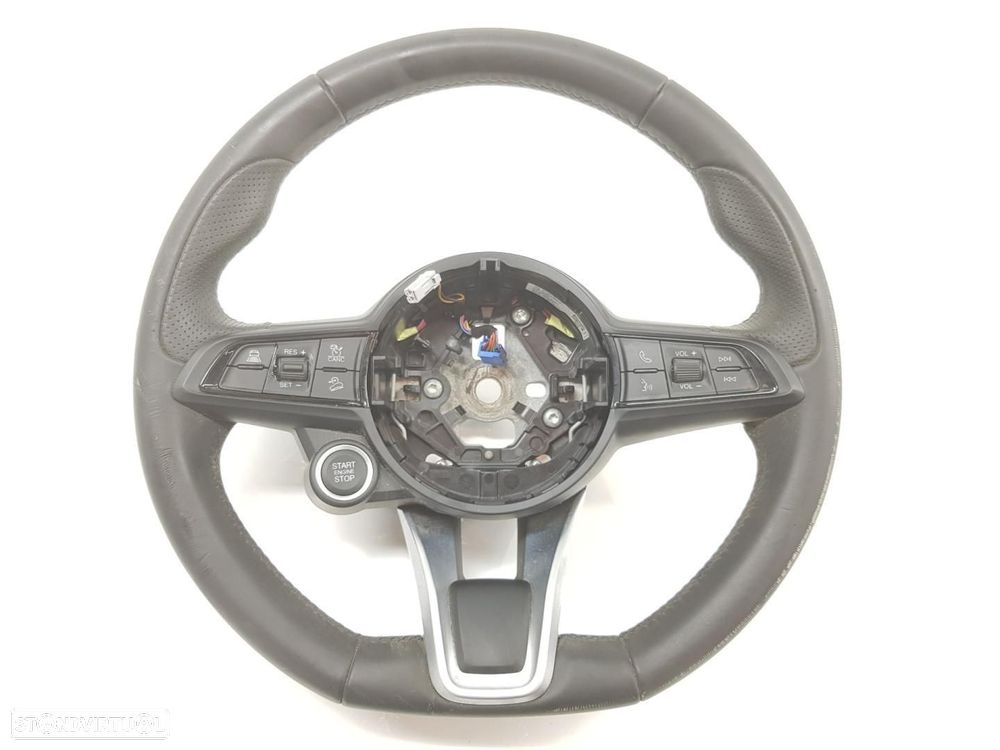 VOLANTE ALFA ROMEO STELVIO 630 - 1