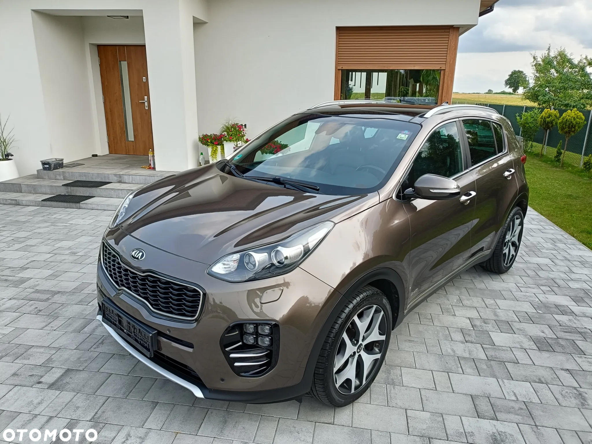 Kia Sportage 2,0 CRDI AWD GT Line - 6