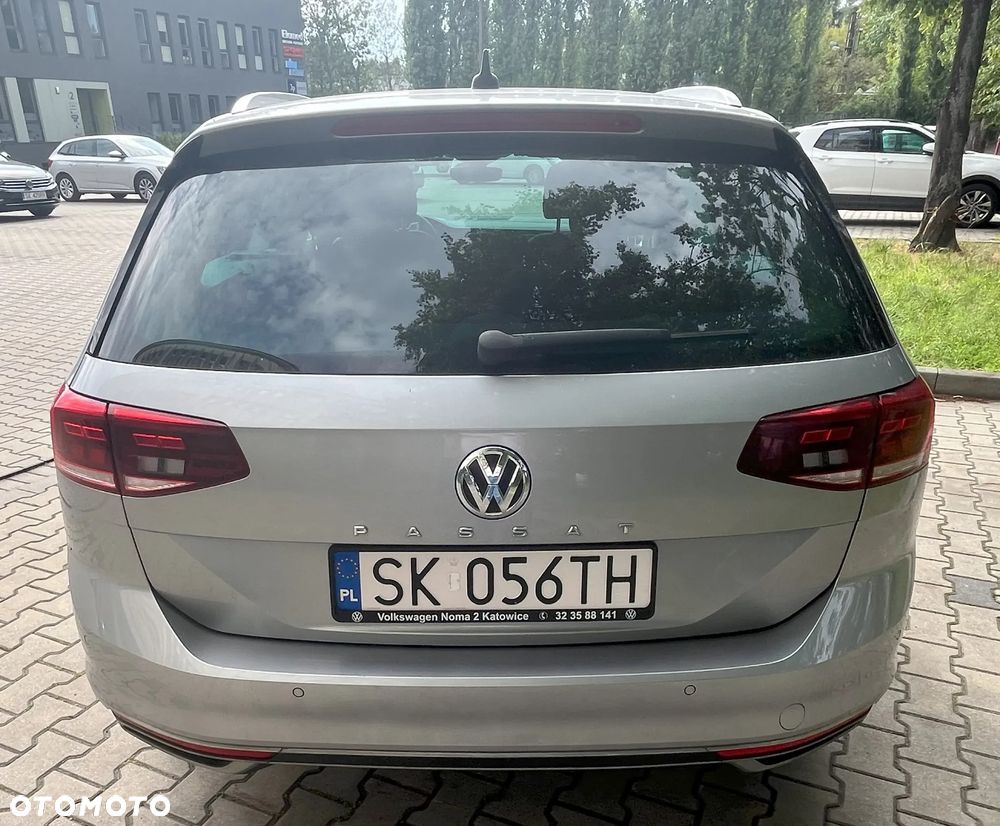 Volkswagen Passat 2.0 TDI BMT Highline DSG - 10