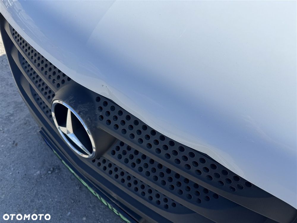 Mercedes-Benz VITO - 13