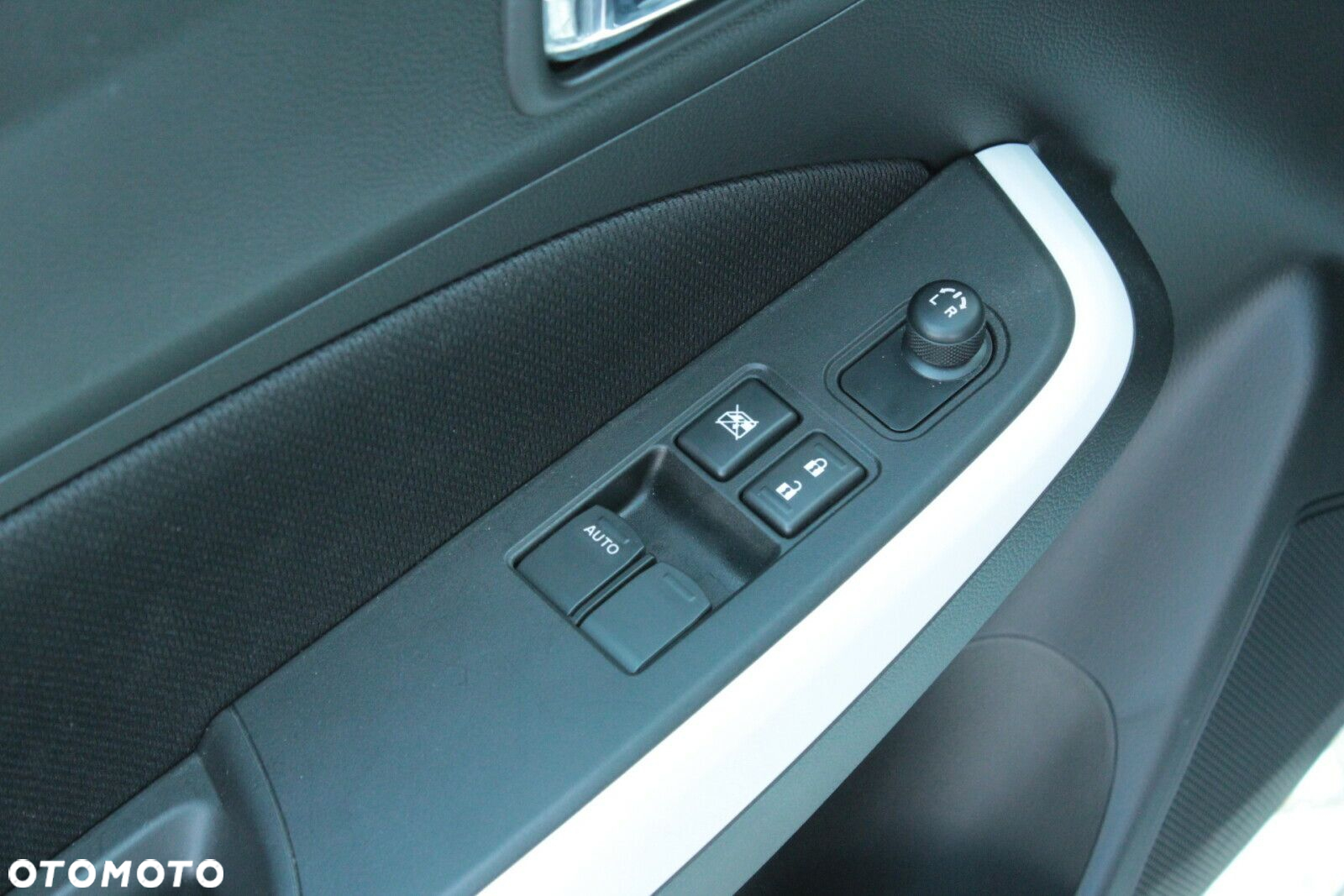 Suzuki Swift - 16