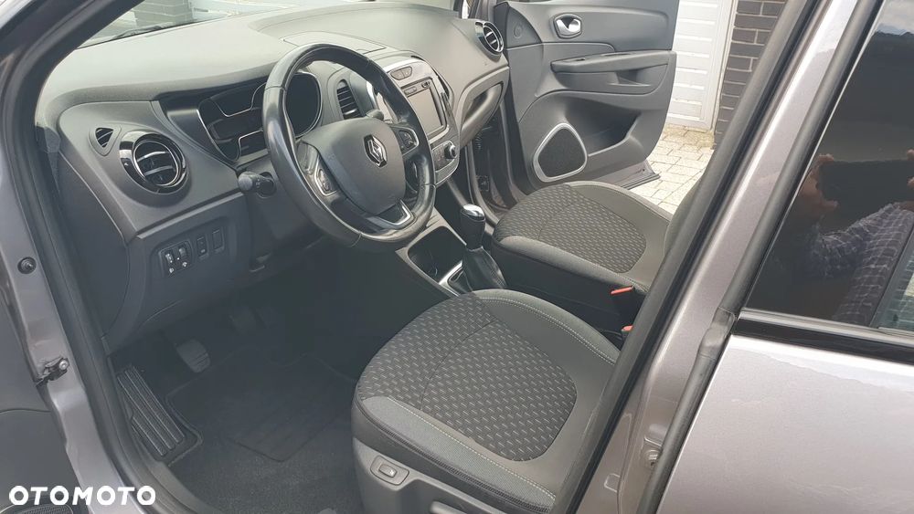 Renault Captur TCe 100 BUSINESS EDITION - 15