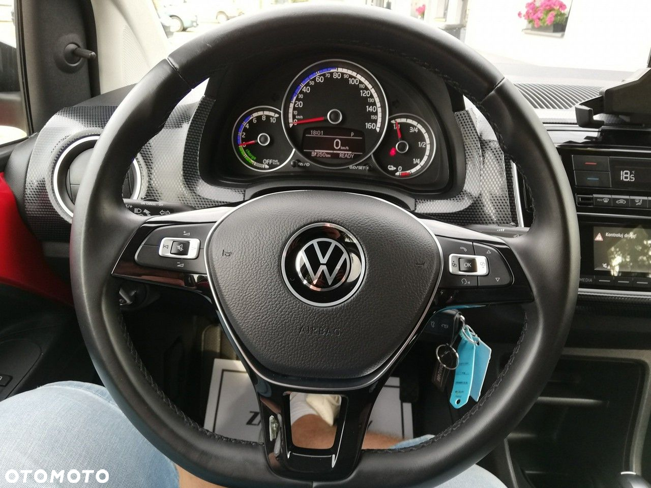 Volkswagen up! - 16