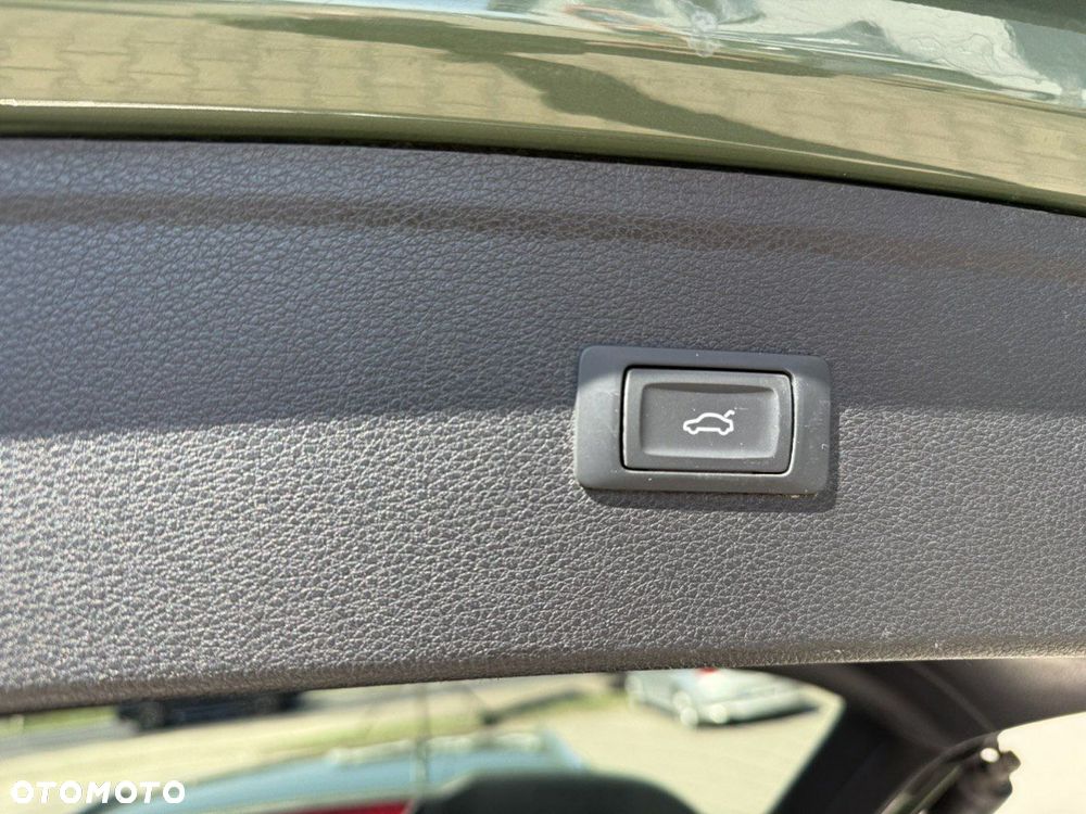 Audi Q5 50 TFSI e Quattro S Line S tronic - 32
