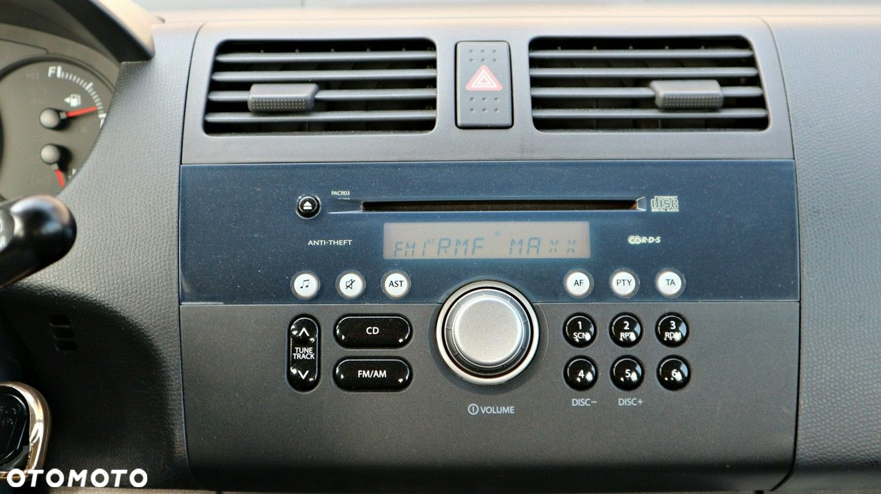 Suzuki Swift - 27