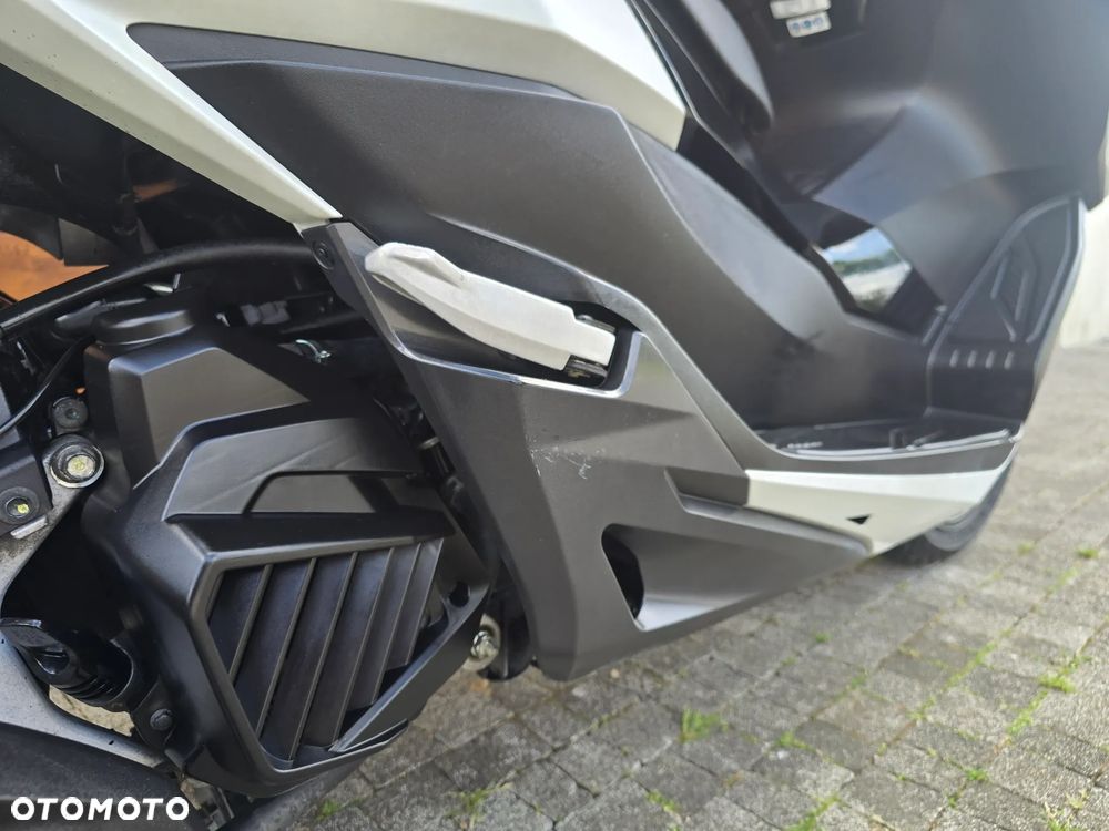 Honda NSS - 23