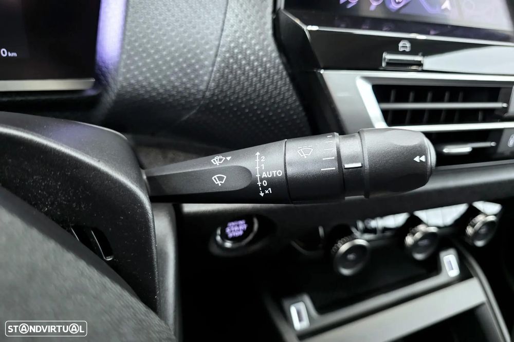 Citroën C4 PureTech 130 Stop&Start EAT8 C-SERIES - 18