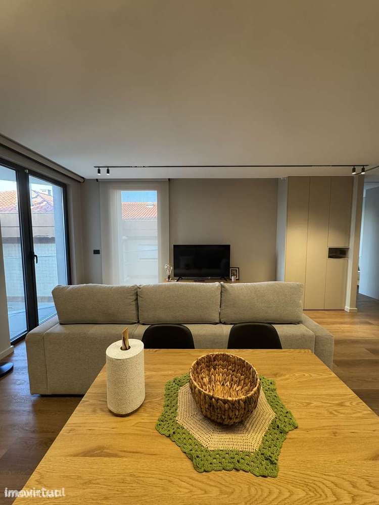 T1 Moderno com Varanda e Garagem em Leiria - Grande imagem: 5/17