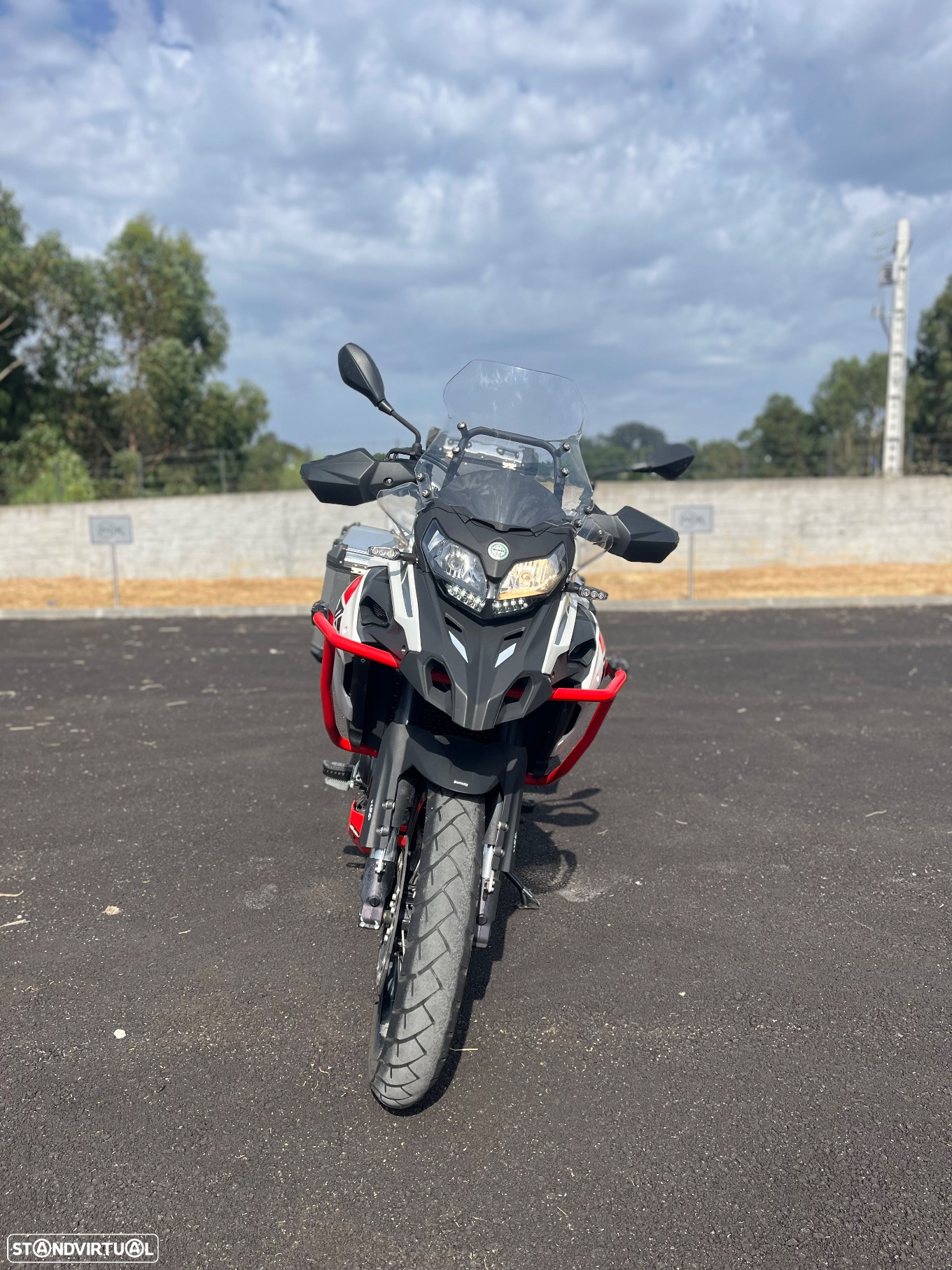 Benelli TRK 502 X - 15