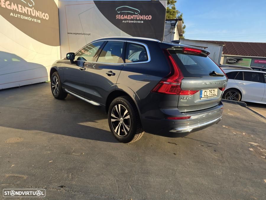 Volvo XC 60 2.0 T6 PHEV Core AWD - 8