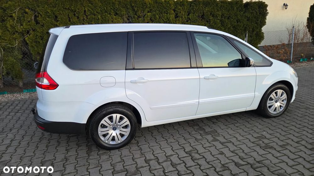 Ford Galaxy 2.0 TDCi Titanium - 13