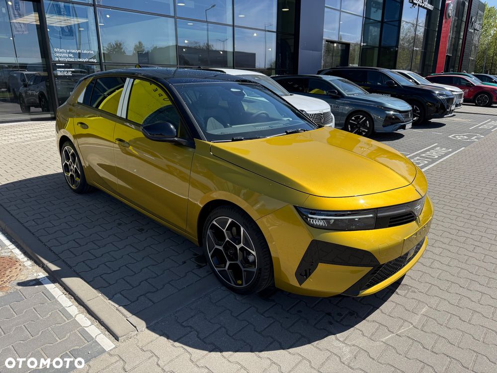Opel Astra 1.2 T mHEV Ultimate S&S eDTC - 3