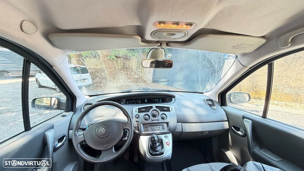 Renault Scénic 1.5 dCi Confort Dynamique - 8