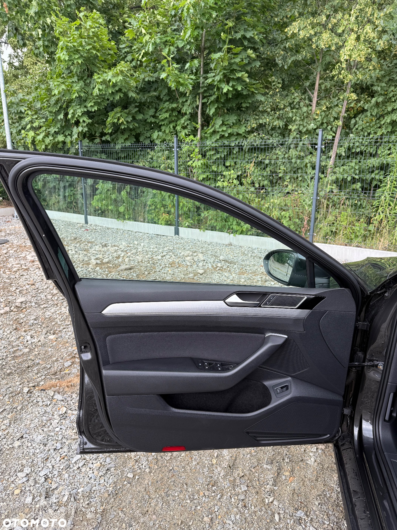 Volkswagen Passat Variant 1.6 TDI SCR DSG - 13