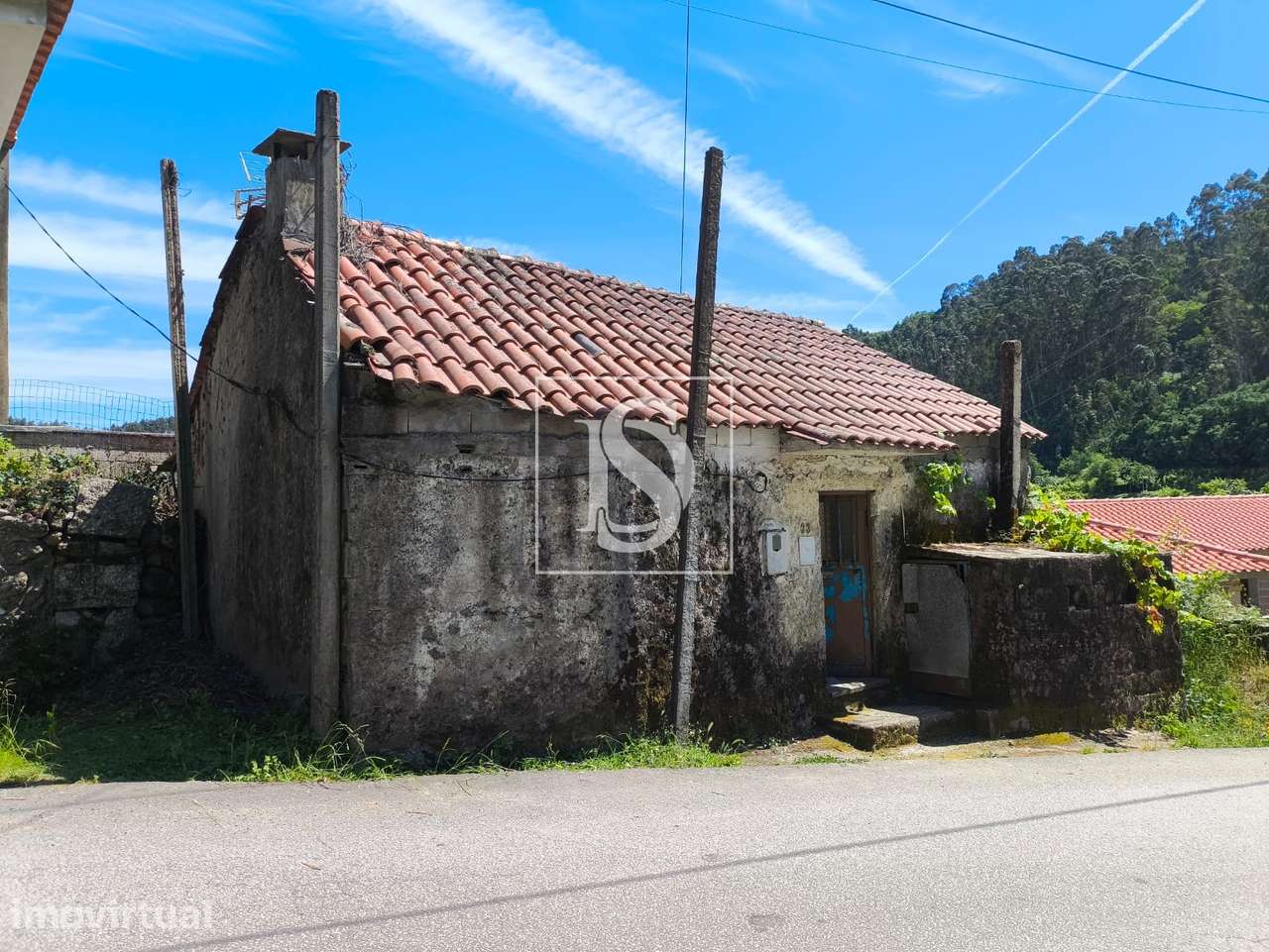 Moradia para Restaurar T1 Venda em Vade,Vila Verde - Grande imagem: 3/12