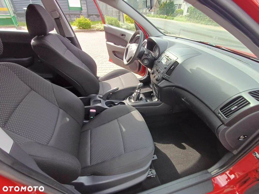 Hyundai i30 1.4 Classic - 13