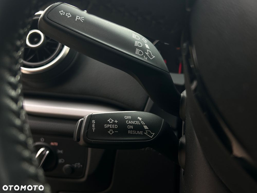 Audi A3 Limousine 1.8 TFSI S tronic Ambiente - 19