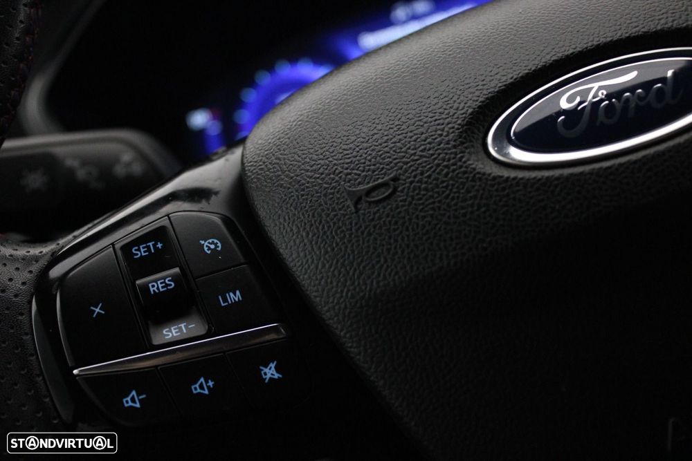 Ford Kuga 1.5 EcoBoost ST-Line - 12