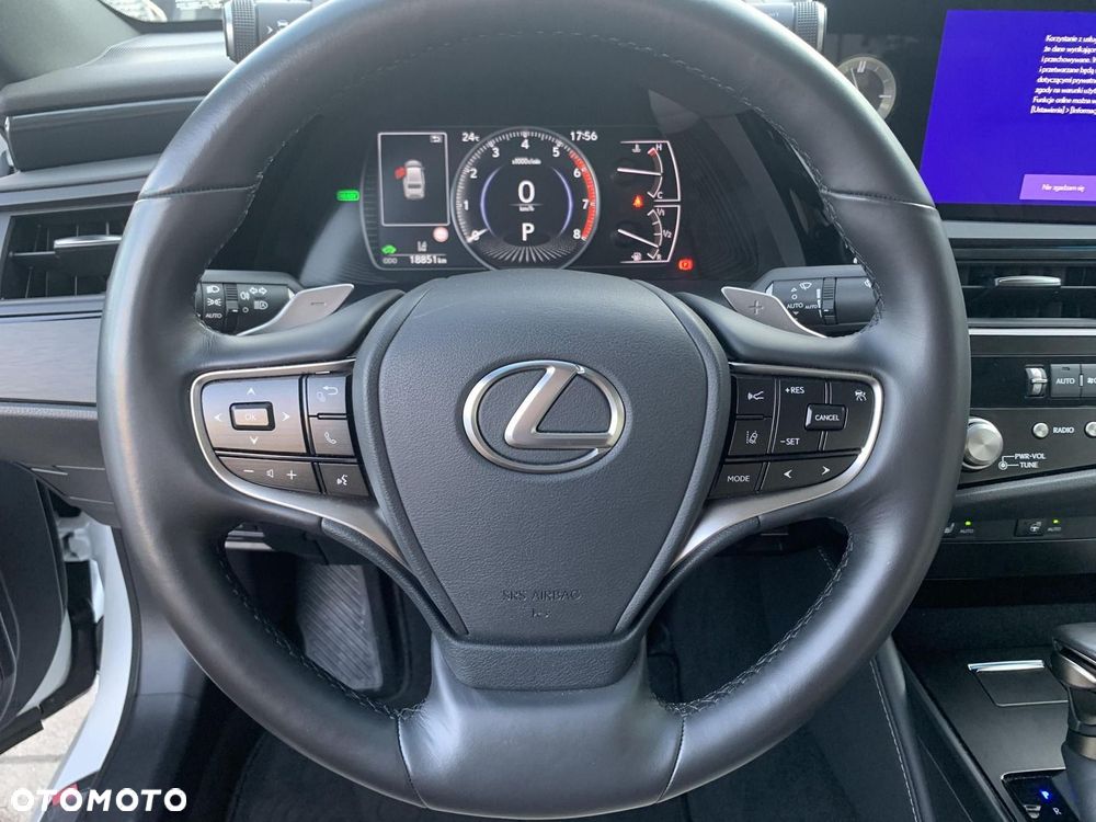 Lexus ES 300h Business Edition - 15