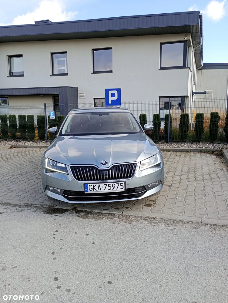 Skoda Superb 2.0 TDI 4x4 Ambition DSG - 1