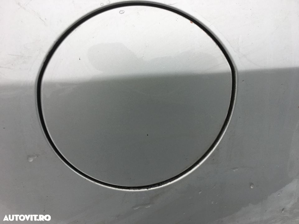 Capac Rezervor / Buson Opel Astra J Break / Combi 2009 - 2015 - 1