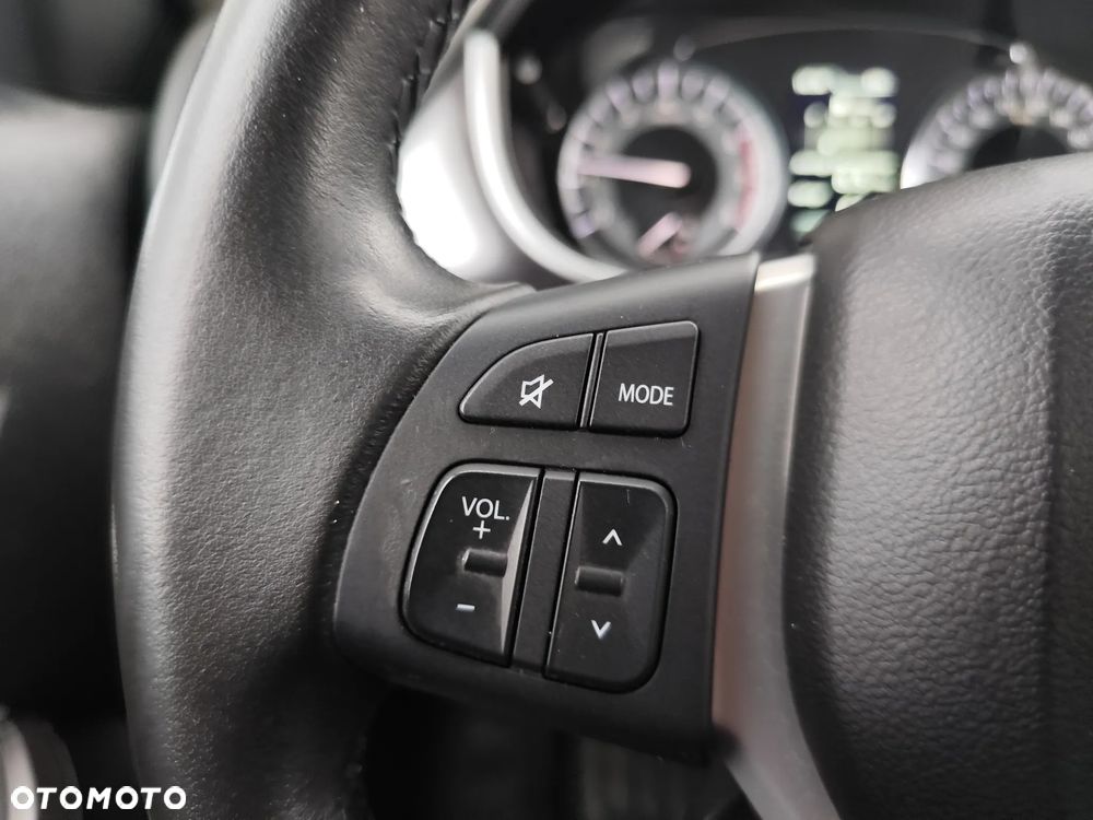 Suzuki Vitara 1.4 Boosterjet Premium 2WD - 19