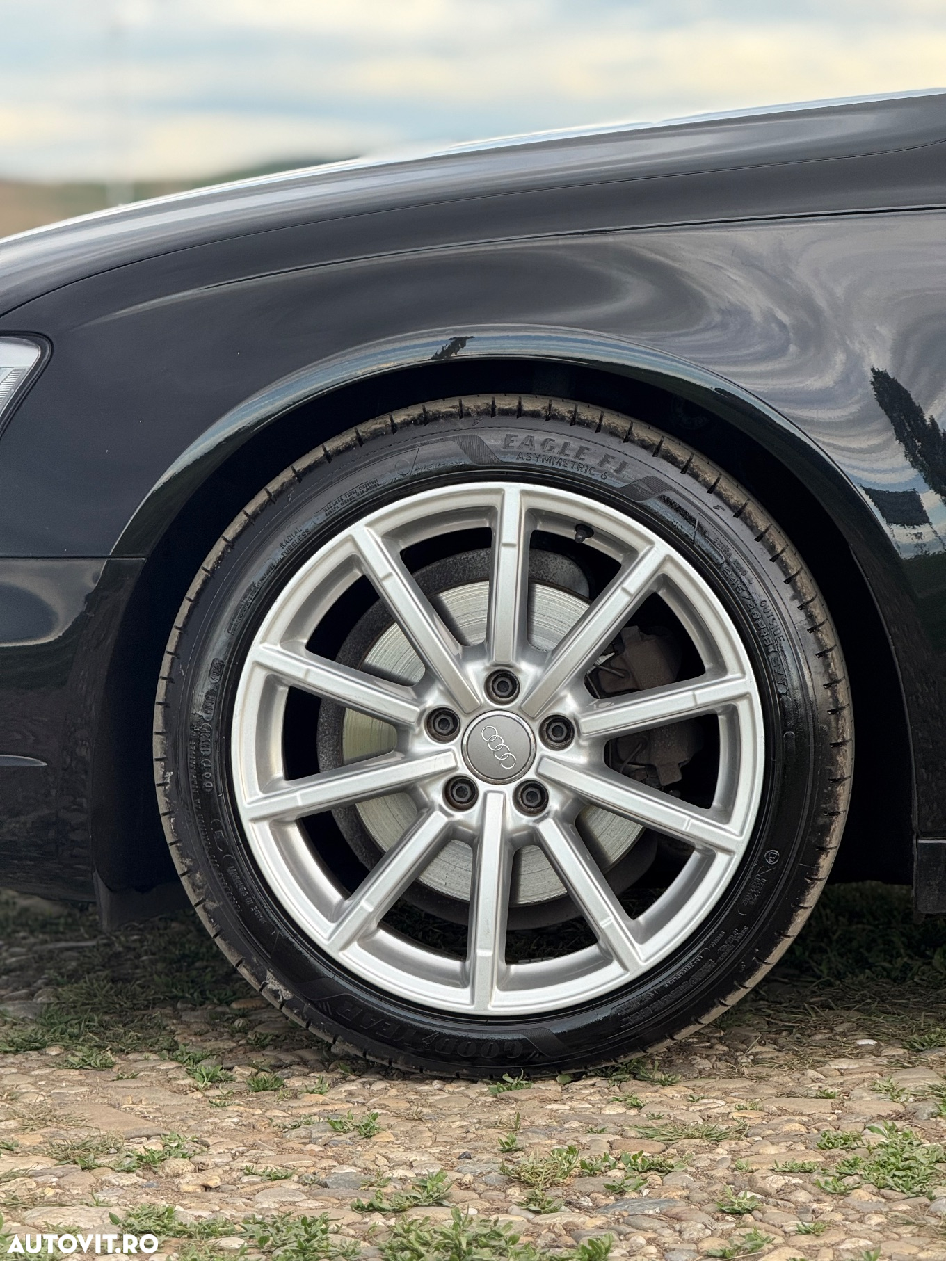 Audi A4 2.0 TDI quattro S tronic Sport - 17