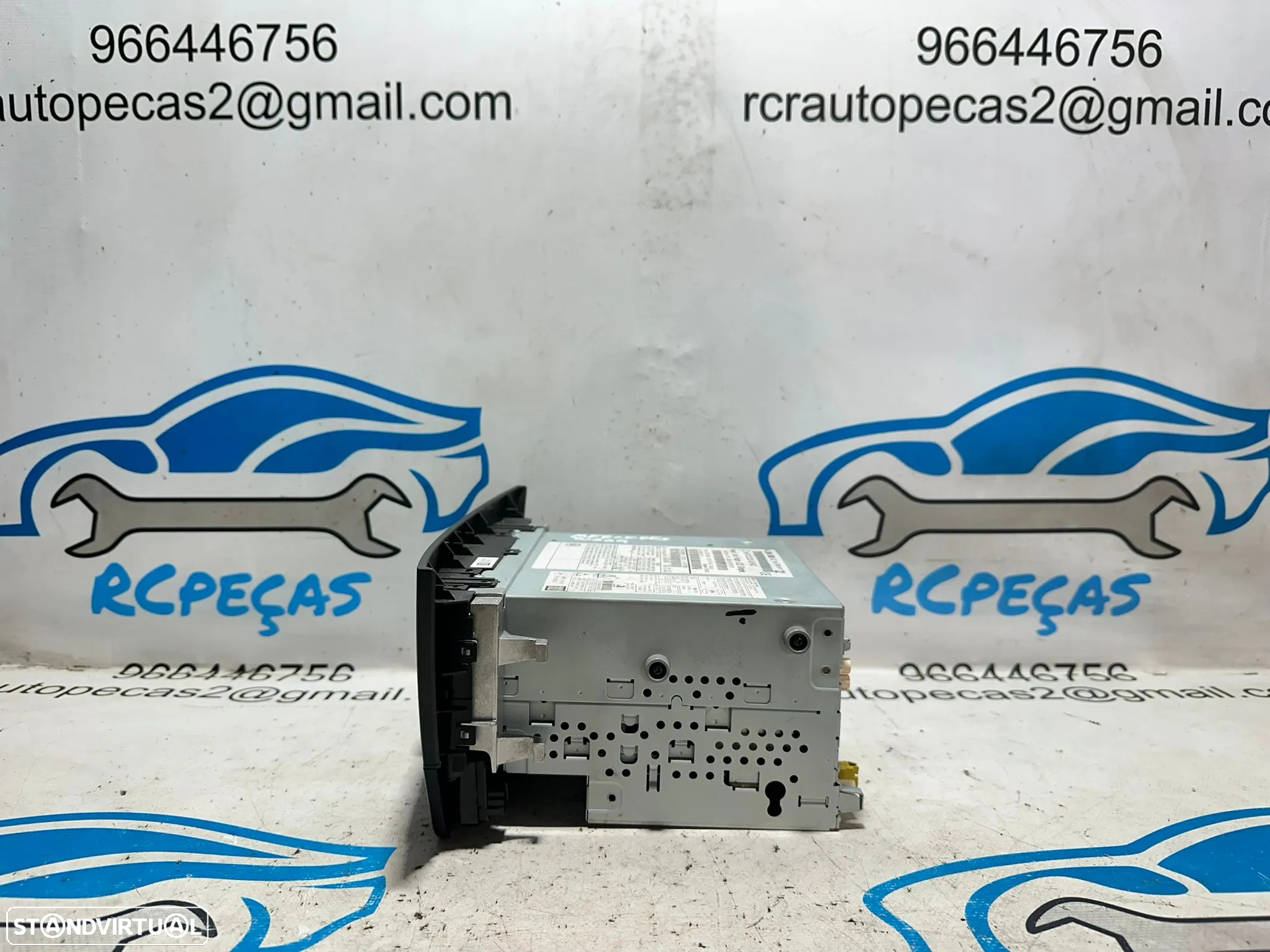 .Auto Radio Headunit Original Mercedes Benz Classe C W204 2012 - 2015 - 3