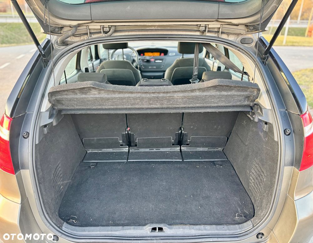 Citroën C4 Picasso 1.6 HDi SX Pack MCP - 20