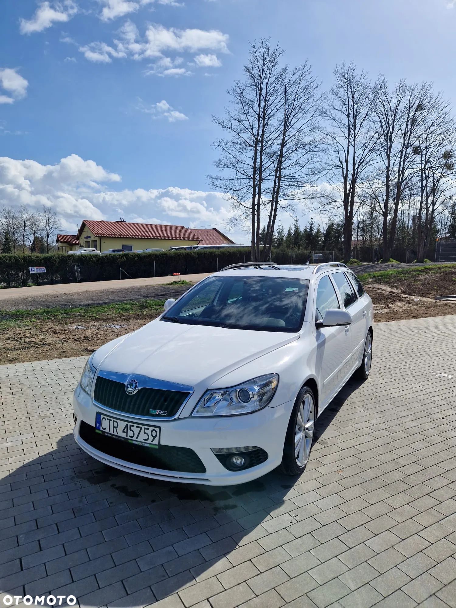 Skoda Octavia 2.0 TDI CR DPF DSG RS - 1