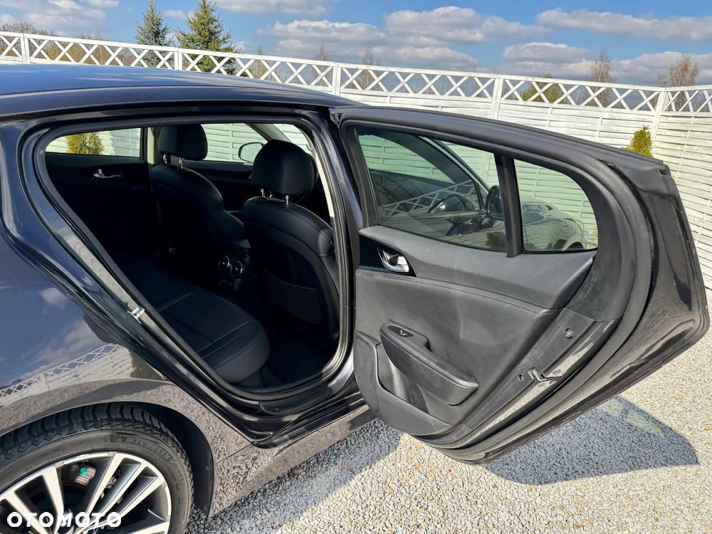 Kia Stinger 2.0 T-GDI OPF GT Line - 36