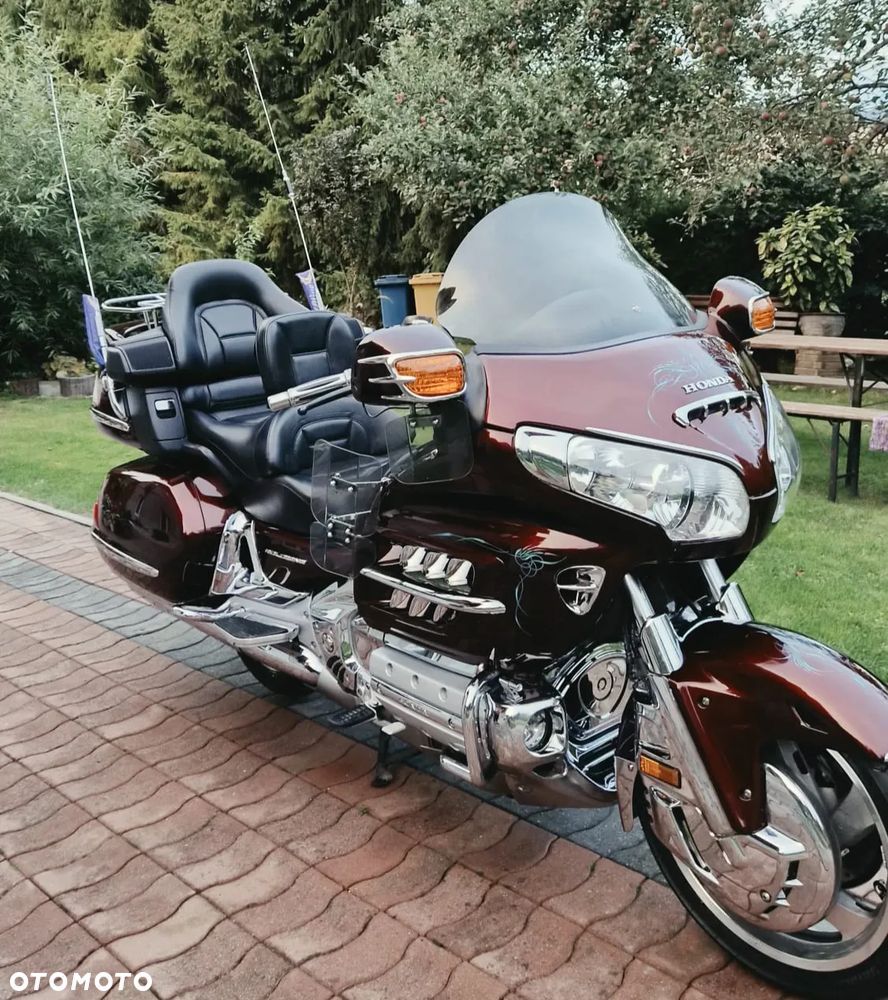 Honda GL - 8