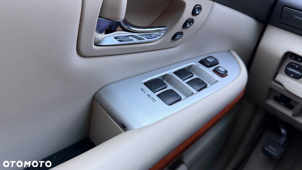 Lexus RX 400h (hybrid) Luxury - 26