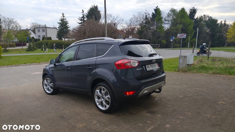 Ford Kuga 2.0 TDCi Titanium FWD - 3