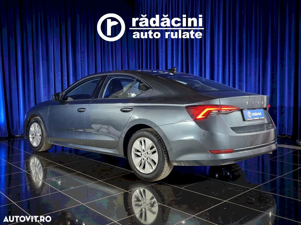 Skoda Octavia 2.0 TDI 4X4 DSG Ambition - 8